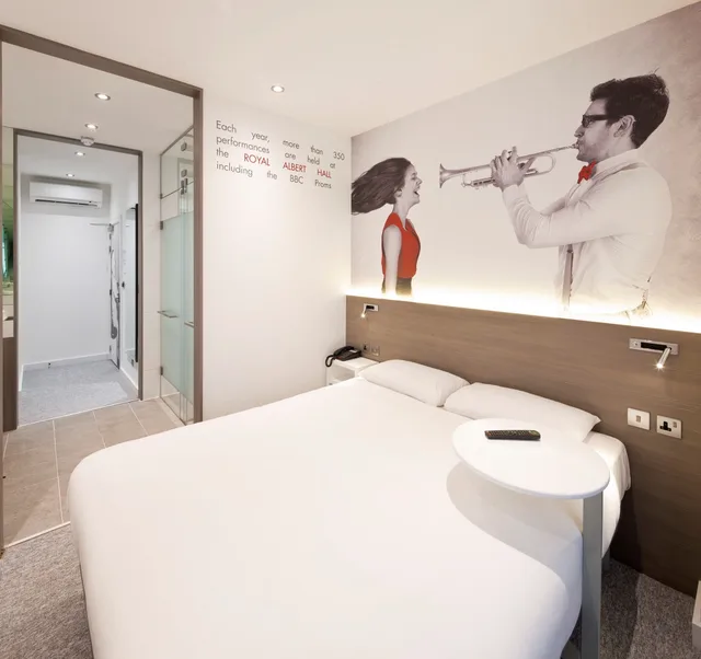 غرفة سوبيريور مزدوجة، Heeton Concept Hotel - Kensington London 3/8