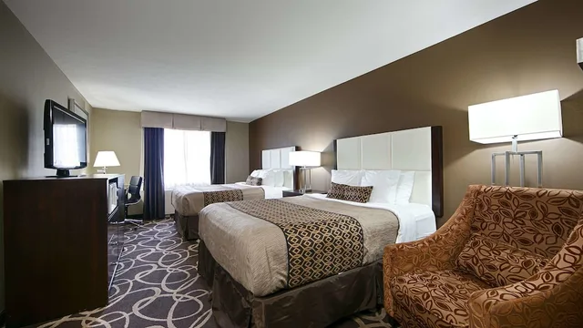 غرفة قياسية بسريرين كوين لذوي الإعاقة، Best Western Plus Pioneer Park Inn 3/7