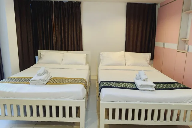 Standard, Twin Beds, Zenith Life 8/10