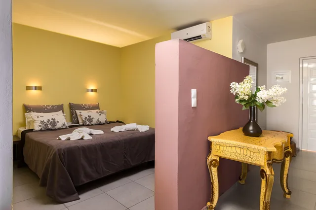 غرفة عائلية بإطلالة على البحر، Pantokrator Hotel 3/5