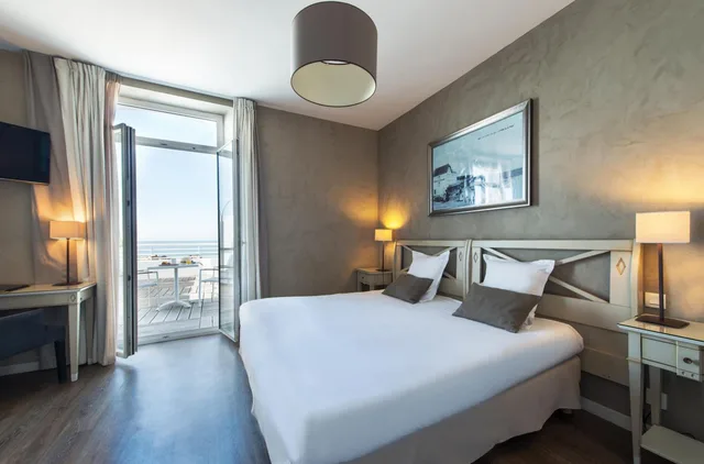 غرفة بريستيج بإطلالة على البحر بشرفة، Best Western Hotel De La Plage 5/7