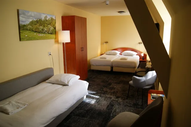 غرفة عائلية بسريرين منفصلين مع أريكة، Fletcher Hotel Gilde 2/3