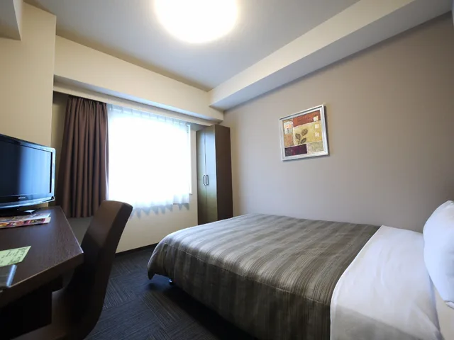 غرفة بسرير نصف مزدوج للمدخنين، Hotel Route-Inn Satsuma Sendai 2/5