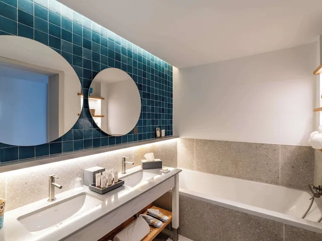 Junior Suite, King Bed, Pool and Sea View, Terrace، SOFITEL AGADIR THALASSA SEA AND SPA 6/10