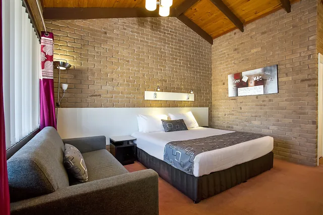 غرفة تنفيذية بسرير كوين، Goldfields Motel Stawell 3/5