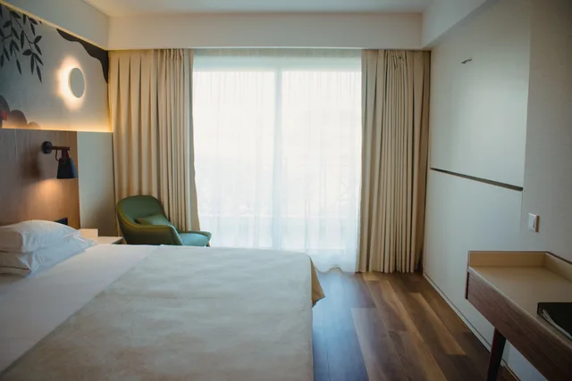 غرفة عائلية بسريرين منفصلين بشرفة، Onyria Quinta Da Marinha Hotel 4/10