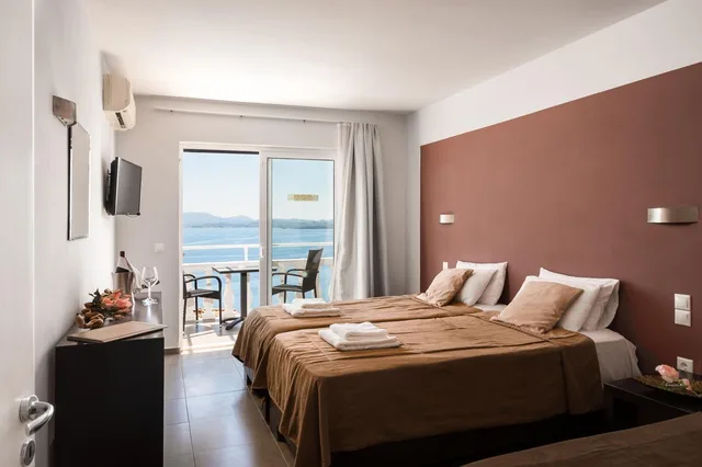 2 Bedrooms, Suite, Pantokrator Hotel 2/10