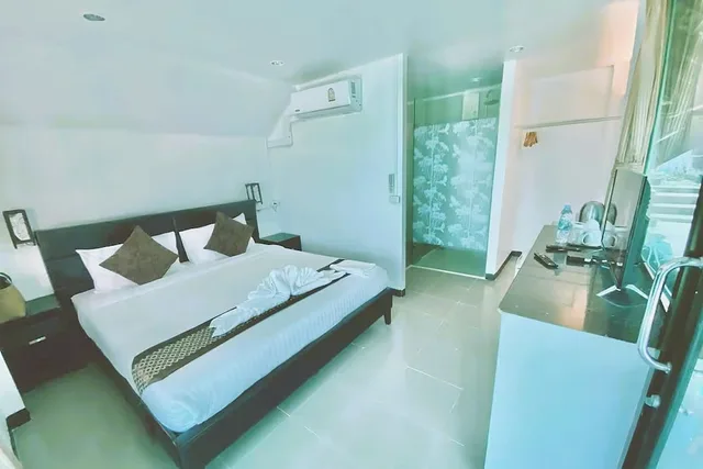 غرفة سوبيريور بسرير كينج بإطلالة على البحر، The Shore Samui 4/10