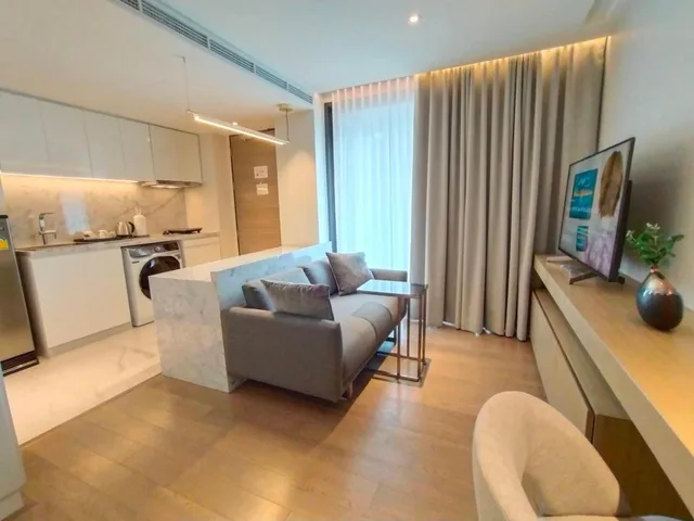 جناح جونيور بسرير كينج، Ashley Hotel BKK 2/2