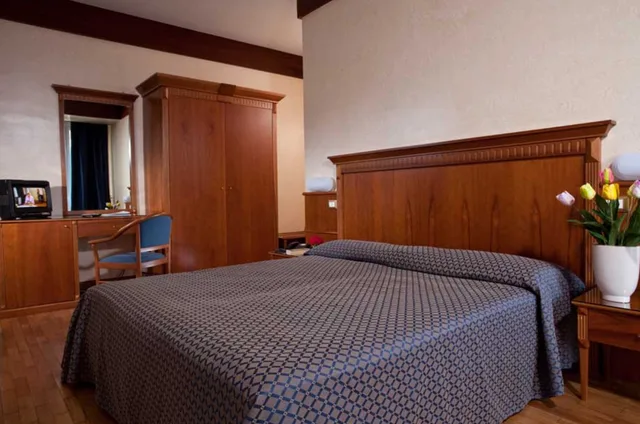 Room, Lateral Side Sea View، Bellevue 1/2