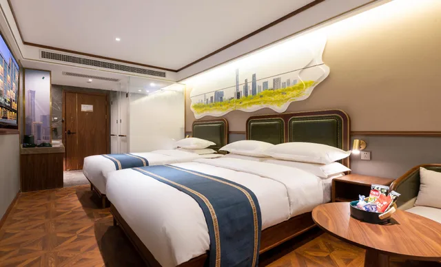 غرفة عائلية ثلاثية، Nostalgia S Hotel (Beijing CCTV) 1/1