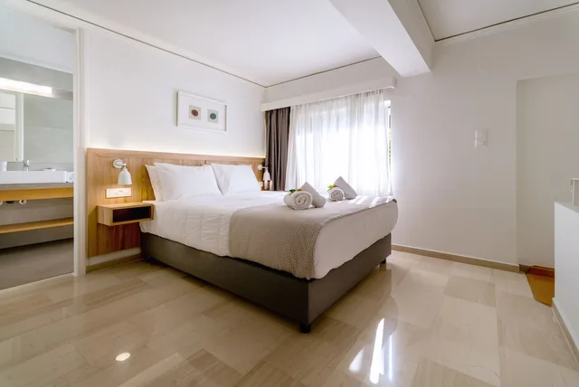 شقة سوبيريور بأربعة أسرّة بغرفتي نوم مع أريكة، Lotus Hotel Apartments 4/10
