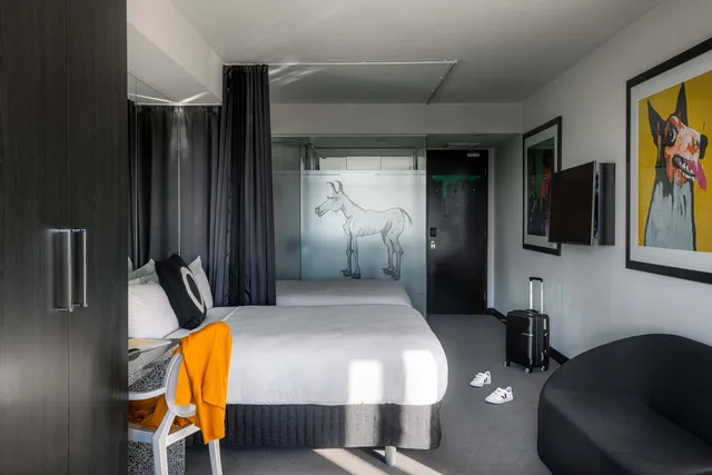جناح استوديو بسريرين منفصلين، The Cullen Melbourne - Art Series 4/10