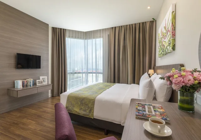 3 Bedrooms, Premier, Apartment, King and Twin Beds, Queen Bed, Somerset Medini Iskandar Puteri 5/10