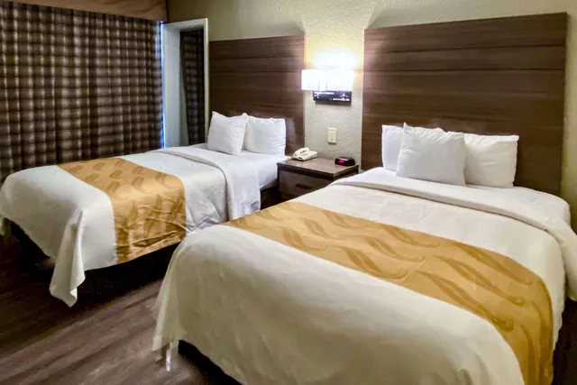 جناح بسريرين مزدوجين، Quality Inn & Suites Airport El Paso 1/1