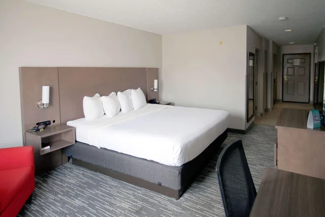 استوديو بسرير كينج، Country Inn and Suites by Radisson Council Bluffs IA 2/4