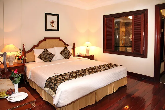 Colonial, Deluxe, Saigon Morin 2/3