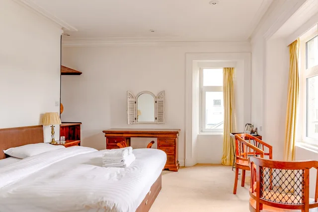 غرفة قياسية بسرير مزدوج بإطلالة، The Lodge on the Loch by OYO 4/10