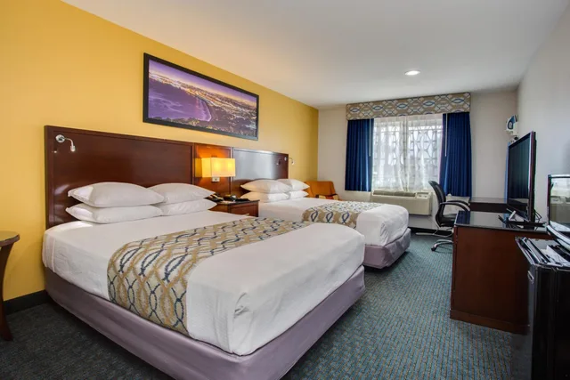 غرفة رباعية بسريرين كوين، Quality Inn San Diego South - Chula Vista 3/3