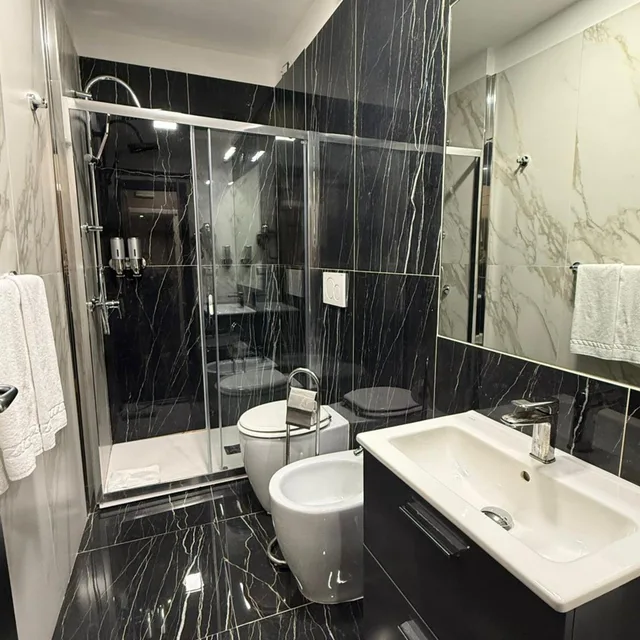غرفة ثلاثية بسرير فردي، Relais Fontana di Trevi 7/7
