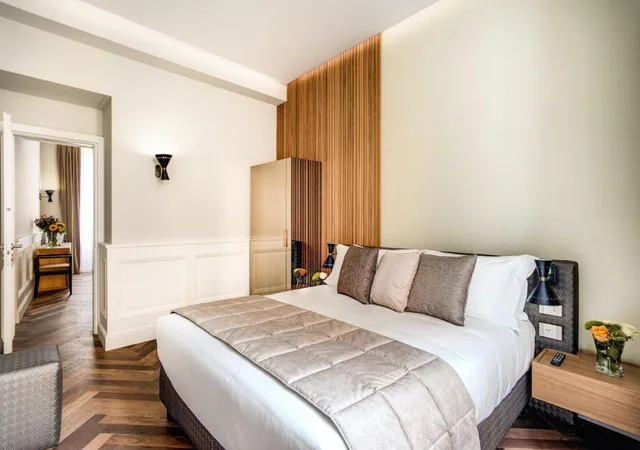 جناح بشرفة، DBH Duomo Boutique Hotel Lake Como 1/6