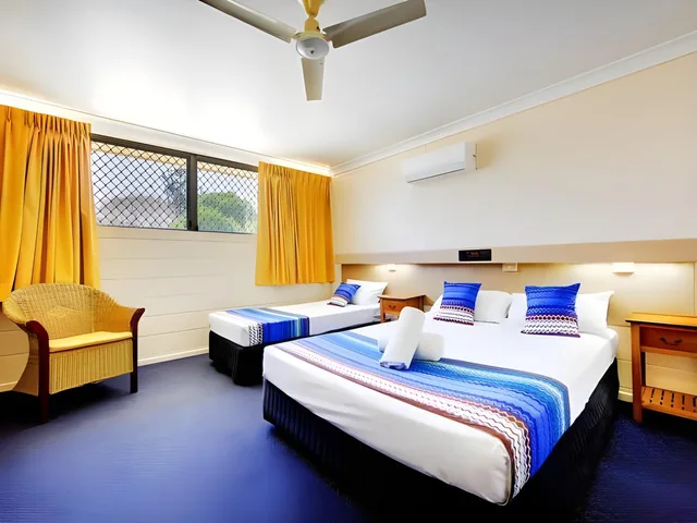 غرفة بسريرين منفصلين، Raintree Motel Townsville 1/2
