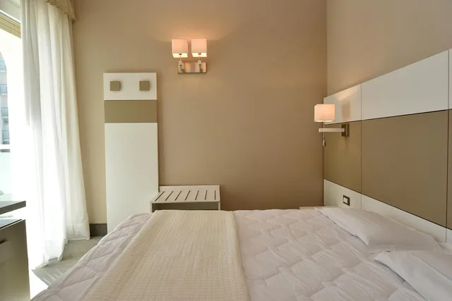 Comfort, Double or Twin Bed, Side Sea View, Balcony، Anthony 5/10