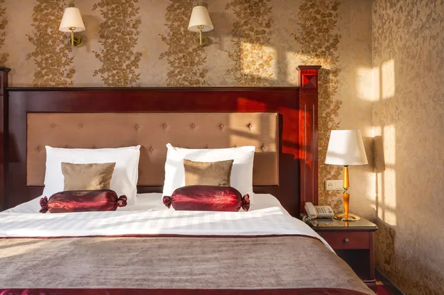 غرفة سوبيريور بسرير كينج بشرفة، River Side Tbilisi Boutique Hotel 4/9