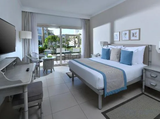 غرفة سوبيريور بسرير كوين وسريرين منفصلين بإطلالة على المسبح، JAZ Casa Del Mar Resort (Ex Iberotel casa Del Mar) 1/1