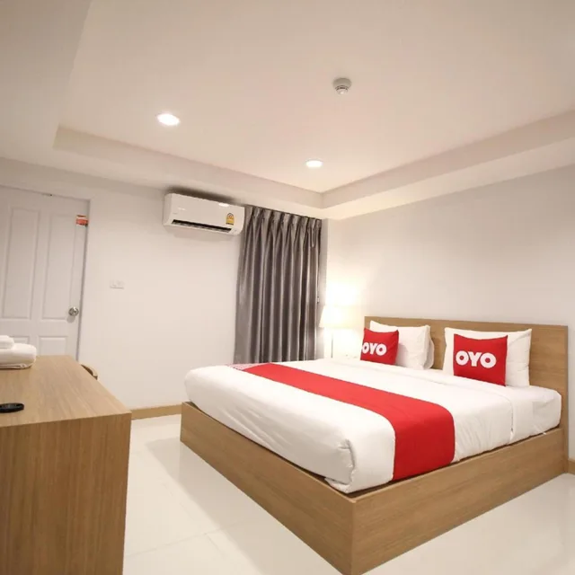 غرفة سوبيريور بسرير كينج، OYO 483 Pannee Hotel Khaosan 4/9
