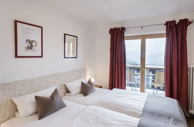 Deluxe, King Bed, Lake View, Exclusive Hotel Der Westerhof 1/8