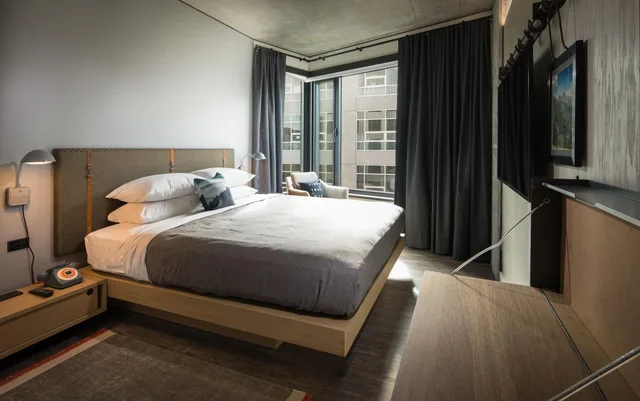 Room, Double Bed, Accessible, Moxy Seattle Downtown 2/10