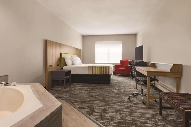 جناح بسرير كينج، Country Inn & Suites by Radisson, Panama City, FL 2/3