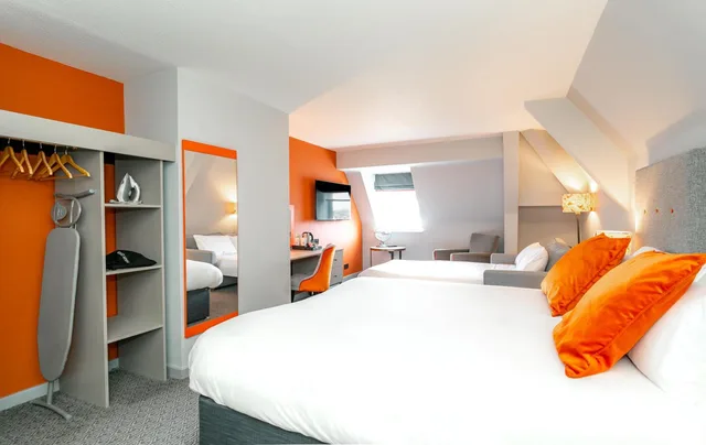 غرفة عائلية بسرير مزدوج، Cedar Court Hotel Harrogate 1/5