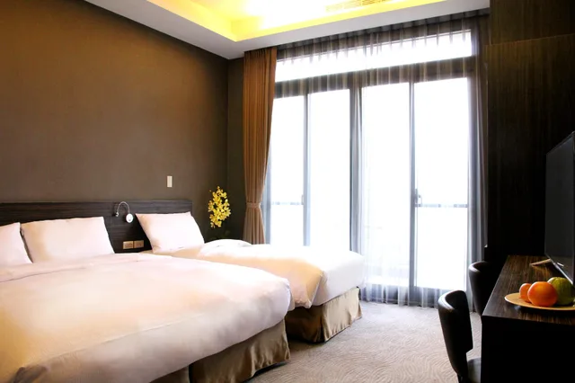 غرفة ثلاثية بإطلالة على المدينة، CAPITAL HOTEL SONGSHAN 1/2