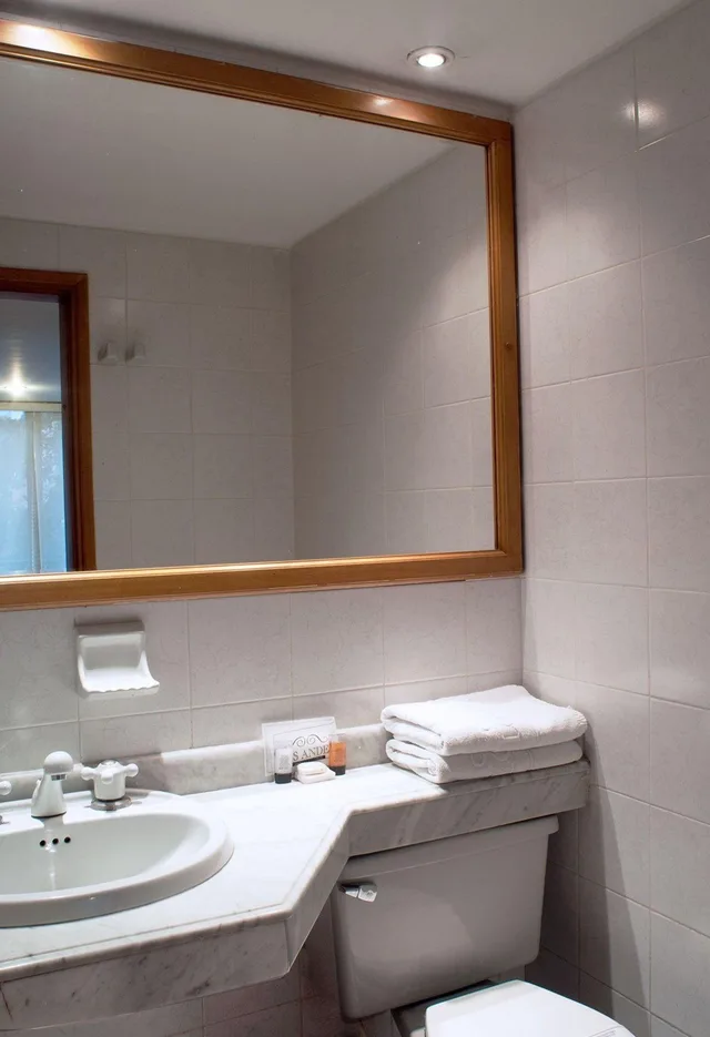 Suite, Apartaestudios Los Andes 4/4