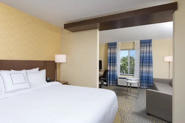 استوديو بسرير كينج مع أريكة لذوي الإعاقة، Fairfield Inn Suites Tampa Westshore Airport 1/5