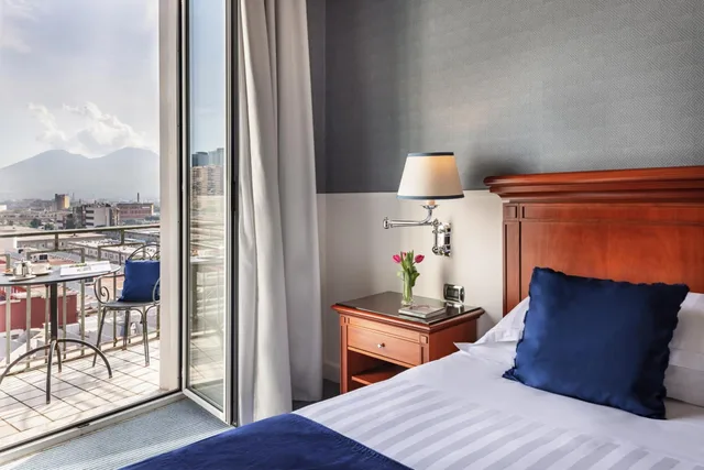 Deluxe, Double or Twin Bed, Volcano View, Starhotels Terminus 8/10