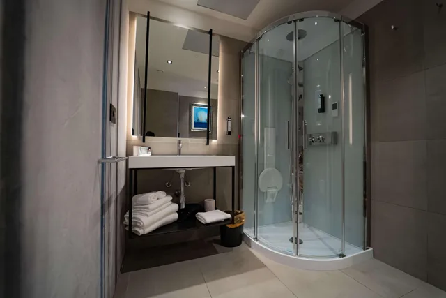 Garden, Suite, Queen Bed, Private Garden, Sofa, Best Western Plus Sabaudia Hotel & Spa 2/2