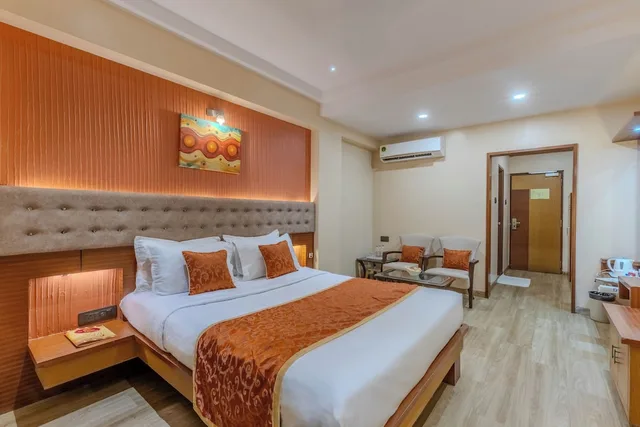 Deluxe, Double Bed, Hotel President 2/10