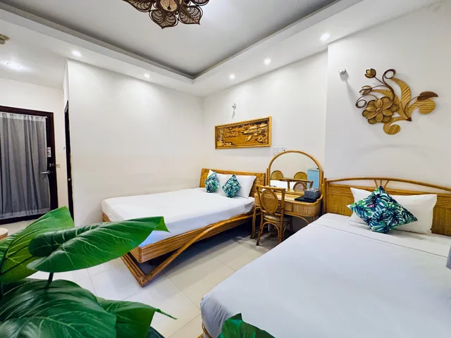 غرفة ثلاثية بسرير مزدوج وسرير فردي، Calmette Hotel 2/2