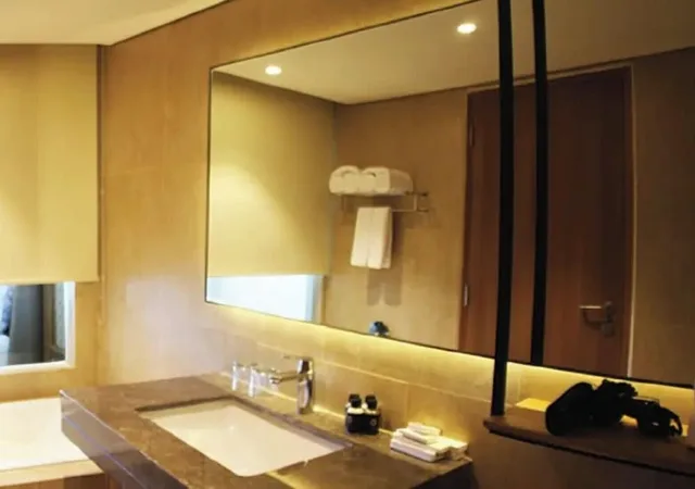 غرفة بريميير بسرير كينج بإطلالة على الجبل، Louis Kienne Resort Senggigi 3/7