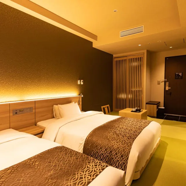 غرفة يابانية سوبيريور بفراش فوتون وسريرين منفصلين، Piazza Hotel Nara 2/4