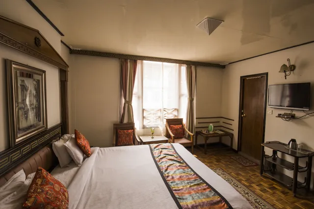 Club, Double Bed, Central Hill Resort Gangtok 4/6