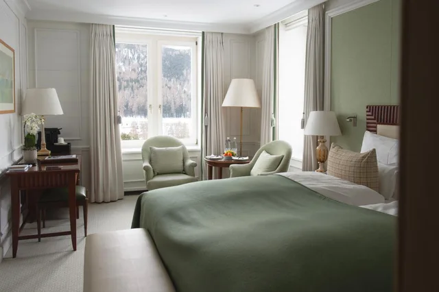 غرفة ديلوكس بسرير كوين، Grand Hotel Kronenhof 1/1