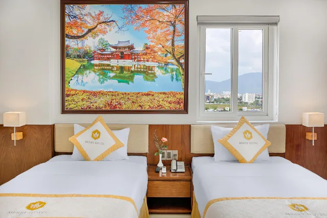 غرفة سوبيريور ثلاثية، Merry Hotel 1/1