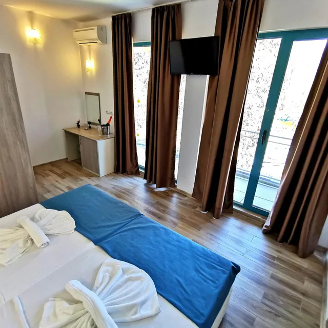 غرفة بسرير مزدوج بإطلالة على البحر، Hotel Largo 3/10