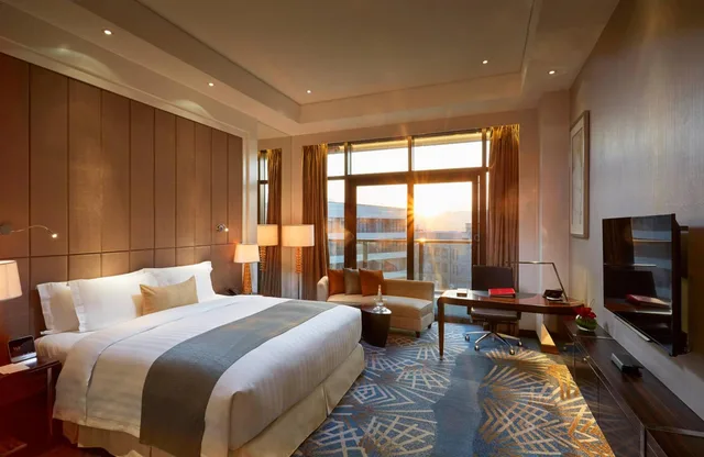 غرفة ديلوكس بسرير كينج وسرير كوين، Gran Melia Xian 3/7