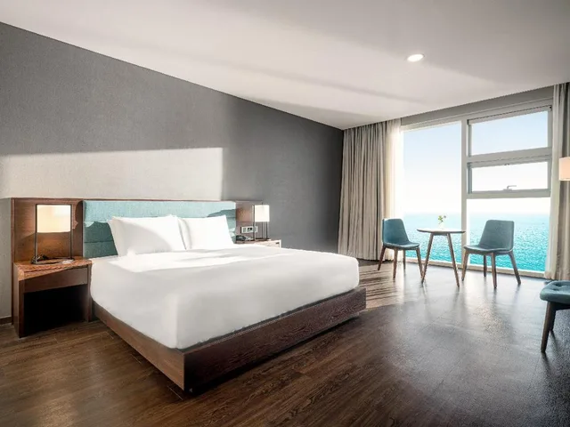 غرفة ديلوكس بسرير كوين، Hotel Tops 10 2/2
