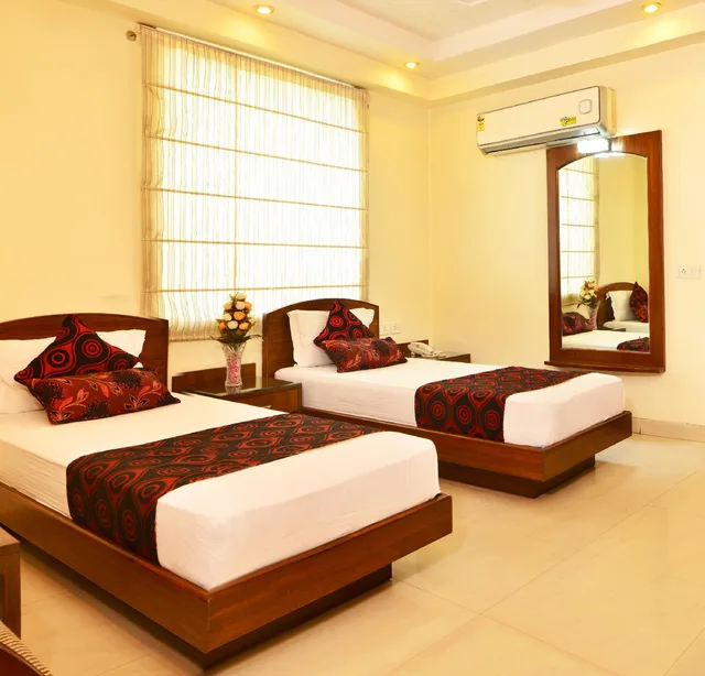 Room, Triple, 1 King and 1 Single Beds, Hotel Shipra International 2/2